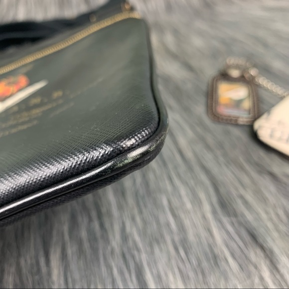 L.A.M.B. Crossbody Purse & Keychain Wallet. Gwen Stefani - Picture 5 of 12